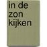 In de zon kijken