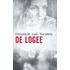 De logee